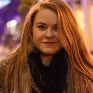 Meet your Posher, Laura